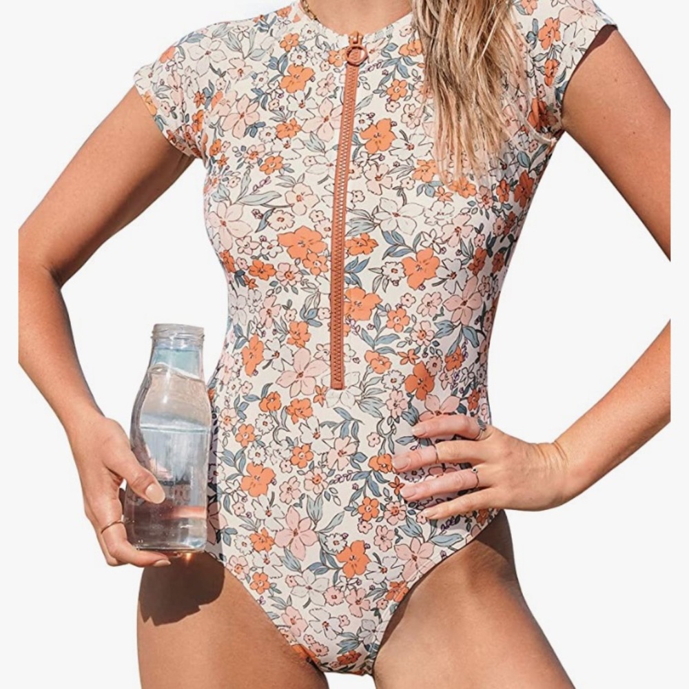 NWT Cupshe cap sleeve bathing suit